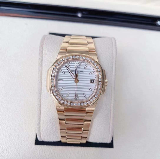 Patek Philippe 7010/1R-011 Nautilus