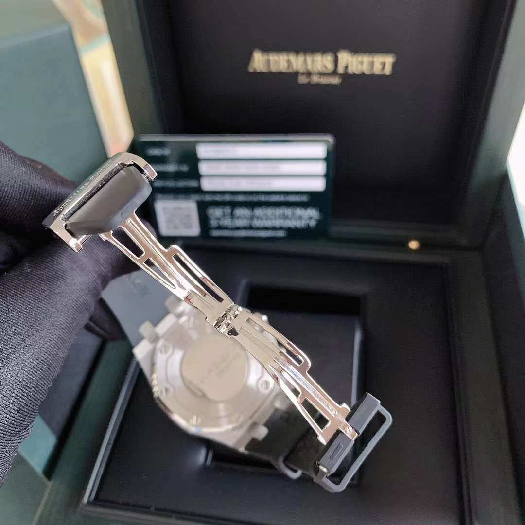 Audemars Piguet 26231ST Royal Oak Offshore